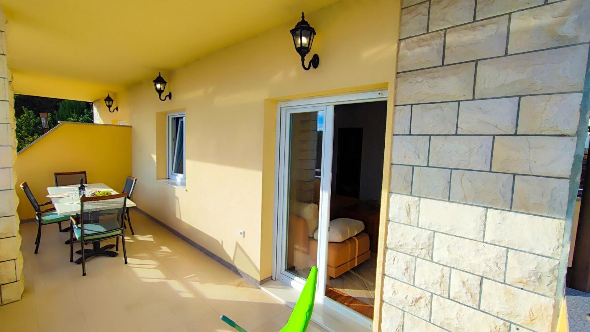 Villa Penava, Private Beach, Pool And 7Min To Trogir Room photo